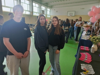 dcee7725-e1f8-4ed8-b99d-6b0c8011ae61.jpeg