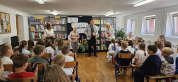 a4d17b31-3f8d-47d5-8985-9d5e2e6234d4