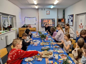 9ebce925-5d6a-48f6-9629-41125d412a69