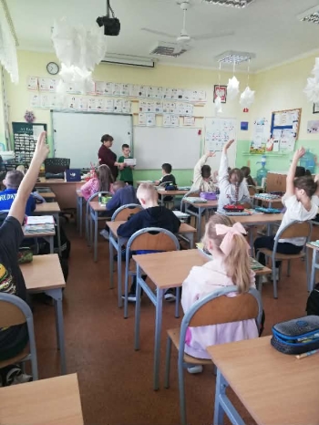 bebc2886-4338-444f-9a26-b081a731fa87