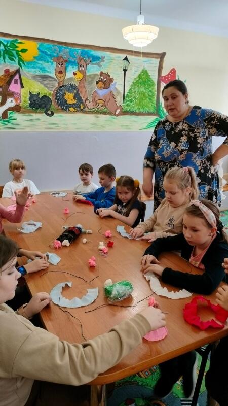 Gość z Ukrainy w świetlicy szkolnej 