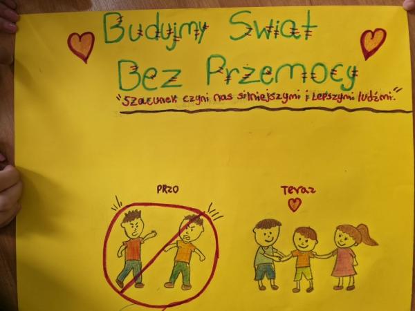 Kolorowo i życzliwie! Nasi uczniowie mówią ''STOP'' agresji.