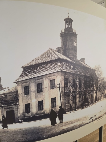 Wyjątkowa lekcja polskiego: oddział przygotowawczy w muzeum. Podróż w czasie i spotkanie z naturą